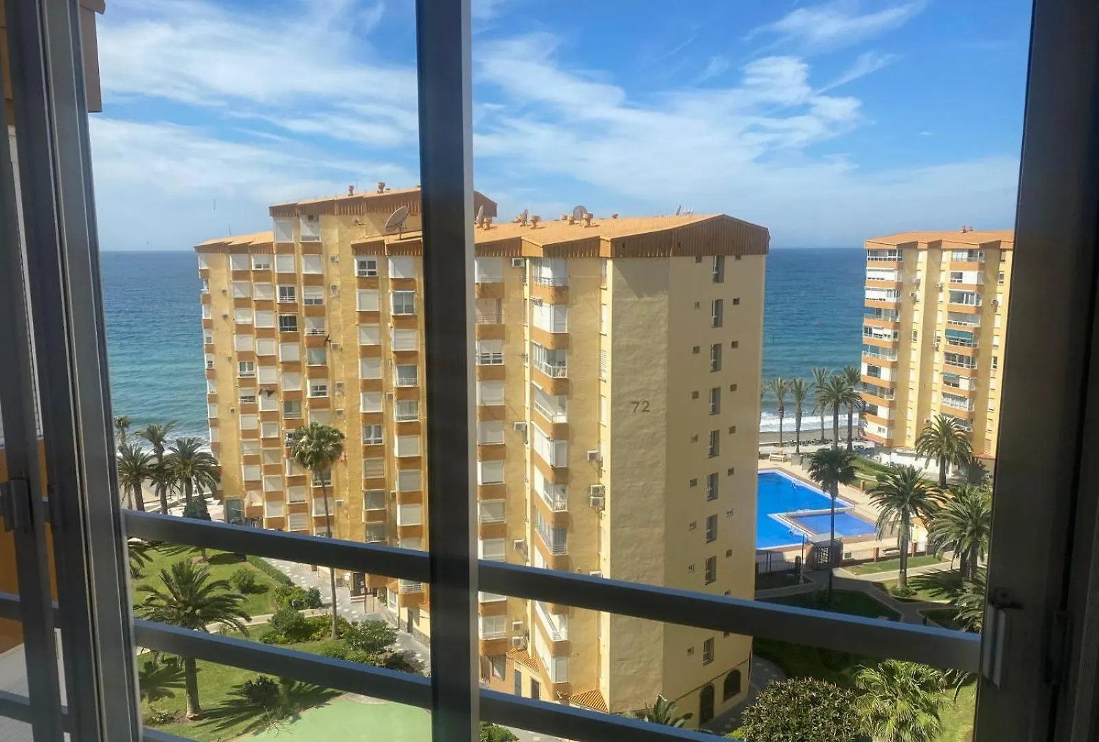 Ocean Breeze Apartment Algarrobo Costa 0*,  Spain