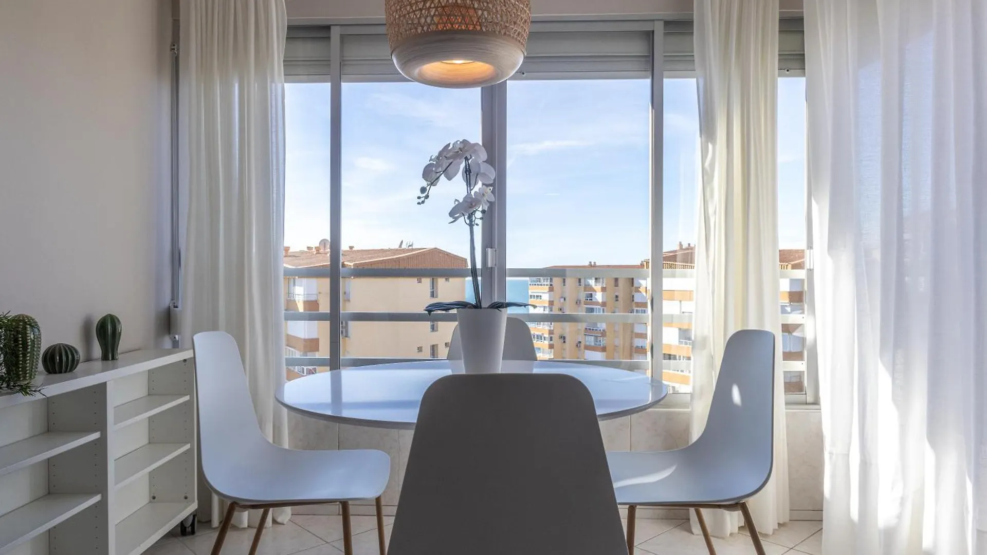 Ocean Breeze Apartment Algarrobo Costa Spain